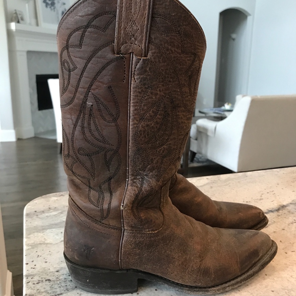 Frye authentic leather cowboy boots 6.5